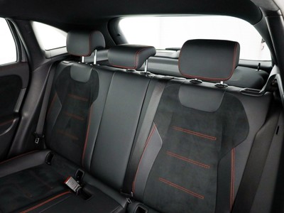 Mercedes GLA - foto 11