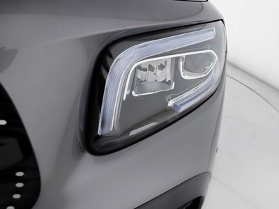 Mercedes GLB - foto 8