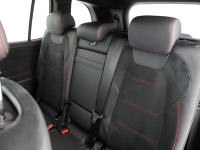 Mercedes GLB - foto 11