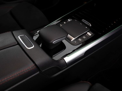 Mercedes GLB - foto 15