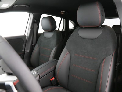 Mercedes GLA - foto 13
