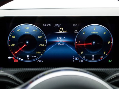 Mercedes CLA Shooting Brake - foto 12