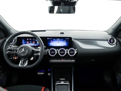AMG GLA - foto 9