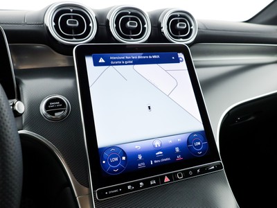 Mercedes GLC - foto 13