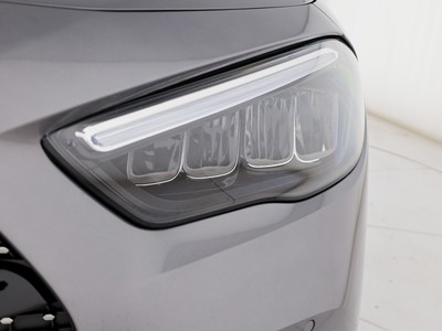 Mercedes GLA - foto 8