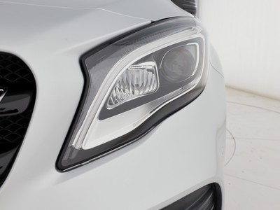 Mercedes GLA - foto 8