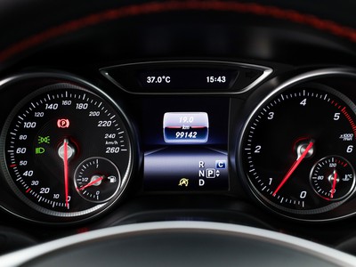 Mercedes GLA - foto 12