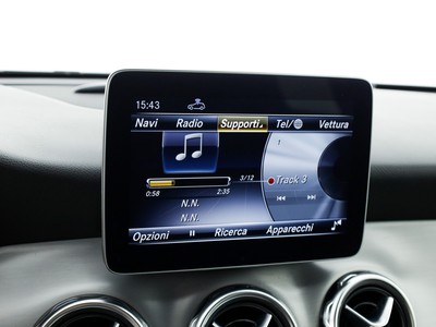Mercedes GLA - foto 13