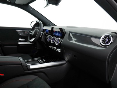 Mercedes GLA - foto 10