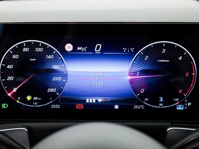 Mercedes GLB - foto 12