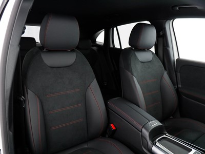 Mercedes GLA - foto 12