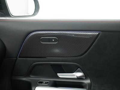 Mercedes GLA - foto 14