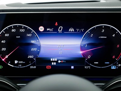 Mercedes GLS - foto 16
