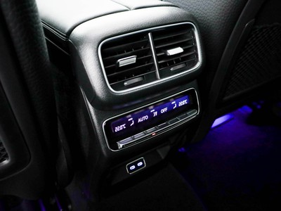 Mercedes GLS - foto 22