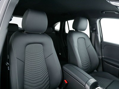 Mercedes GLA - foto 12
