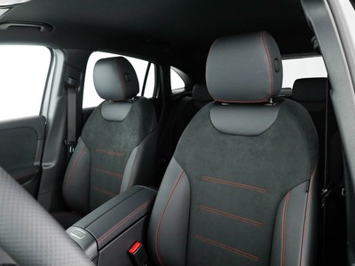 Mercedes GLA - foto 13