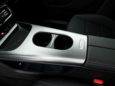 Mercedes GLB - foto 14