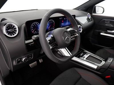 Mercedes GLA - foto 11