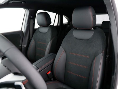Mercedes GLA - foto 13