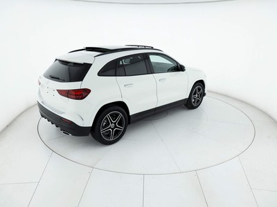 Mercedes GLA - foto 4