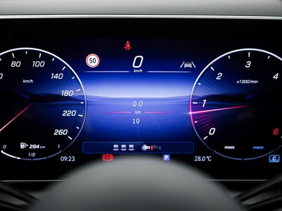 Mercedes GLC - foto 15