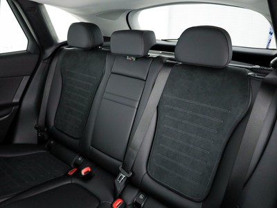 Mercedes GLC - foto 11