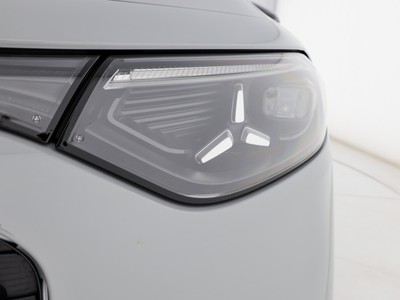 Mercedes GLB - foto 8