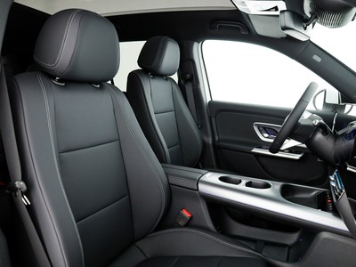 Mercedes GLB - foto 10
