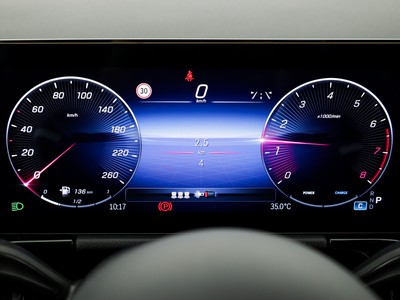 Mercedes GLA - foto 12