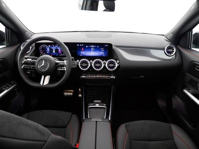 Mercedes GLA - foto 11