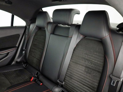 Mercedes CLA Coupè - foto 11