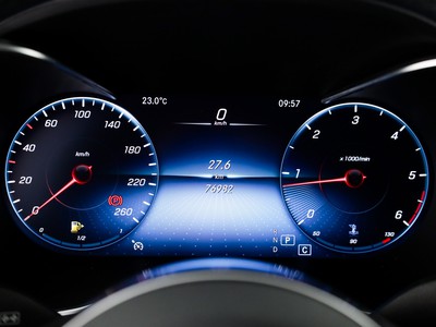Mercedes GLC - foto 12