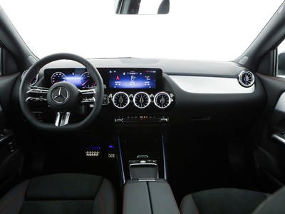 Mercedes GLA - foto 11