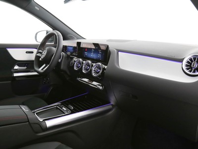 Mercedes GLA - foto 11