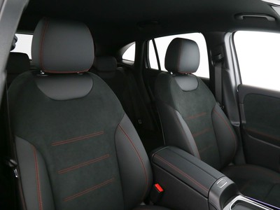 Mercedes GLA - foto 12