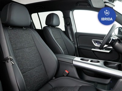 Mercedes GLB - foto 10