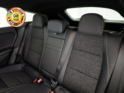 Mercedes CLA Shooting Brake - foto 11