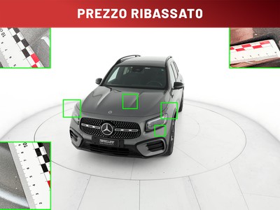 Apri le immagini dei danni