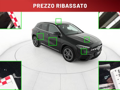 Apri le immagini dei danni