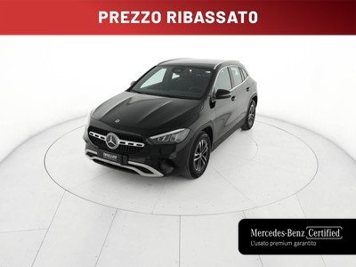 Mercedes GLA 180 advanced auto