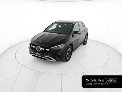 Mercedes GLA 180 advanced auto