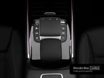 Mercedes EQA - foto 17