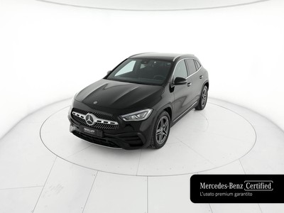 Mercedes GLA 200 d premium auto